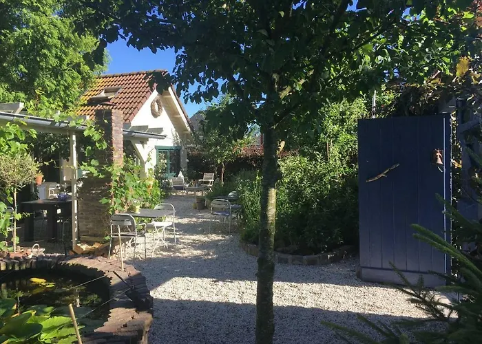 Дом отдыха Cosy & Natural *fireplace*garden*2 Bikes